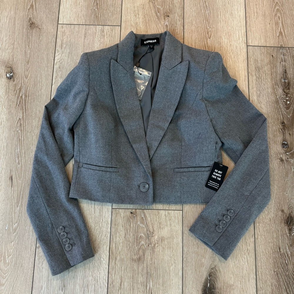 NWT Express Charcoal Gray Cropped Blazer w/ Shoulder Pads Suiting Jacket XS